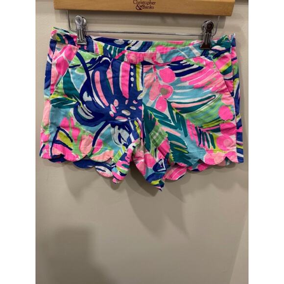 Lilly Pulitzer Magnolia Shorts - Picture 1 of 2